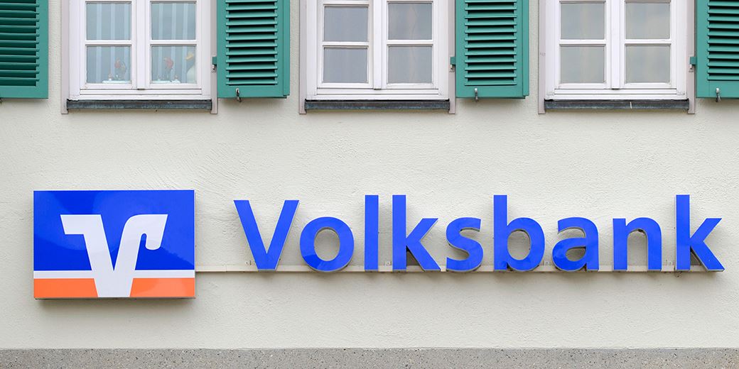 Ermittlungen eingestellt: Chef der „Effenberg-Bank“ darf im Amt bleiben
