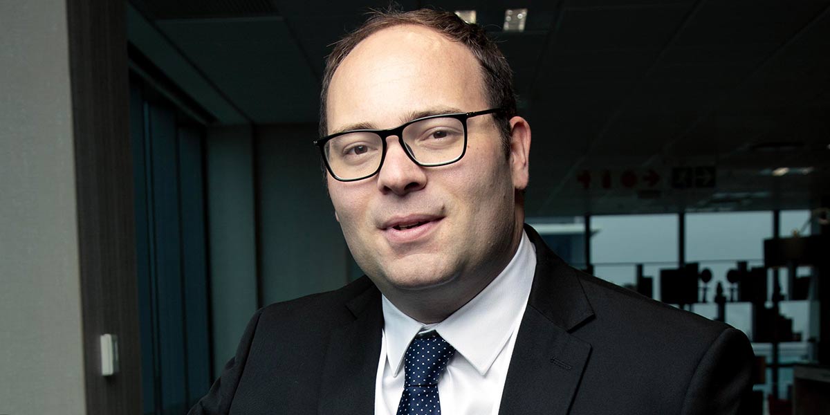 This new multi-managed fund explains how it blends active, passive and ...