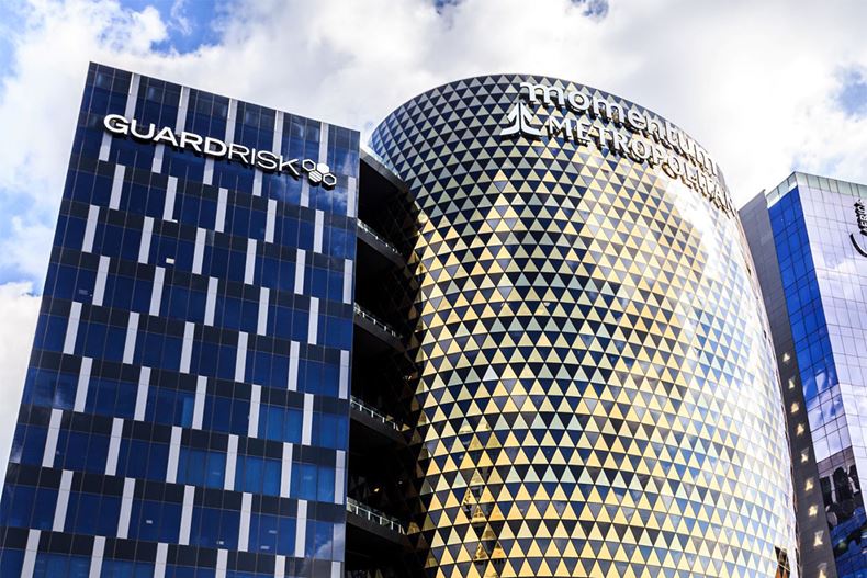 Momentum hopes to buy out RMI Investment Managers