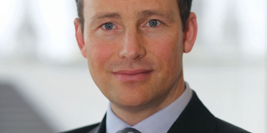 Schroders expands fixed team with Rogge hire