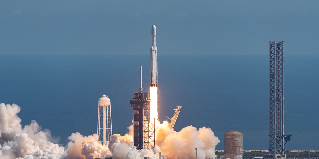 Wealth clients want SpaceX pre-IPO but advisers are pushing back
