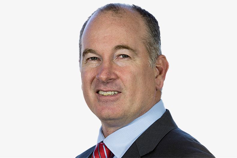 Old Mutual hires two veterans to lure yield-hungry investors